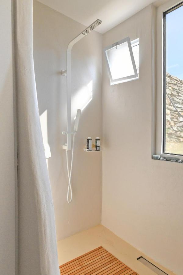 Luxurious Villa Lune With A Swimming Pool And A Fantastic Sea And Sunset View Ioulis Exterior foto